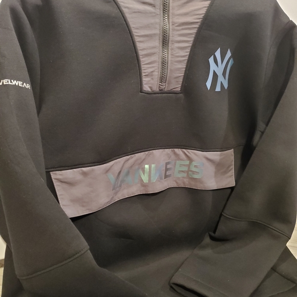 Level Wear Men's Black NY Yankees 1/4 Zip Hoodie Pullover Size Medium - Picture 7 of 16